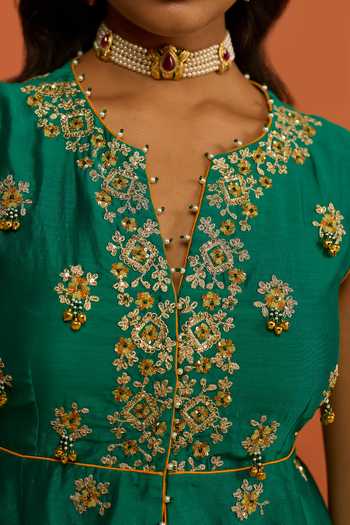 Buy Shikha Mehta Green , Chanderi, Satin Split V-neck Ivana Embroidered Top With Skirt Buy_Shikha Mehta_Green , Chanderi, Satin Split V-neck Ivana Embroidered Top With Skirt