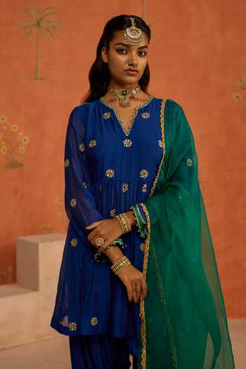 Shikha Mehta Blue Chanderi, Satin, Organza Ojasvi Floral Embroidered Kurta Set at Aza Fashions Shikha Mehta_Blue Chanderi, Satin, Organza Ojasvi Floral Embroidered Kurta Set _at_Aza_Fashions
