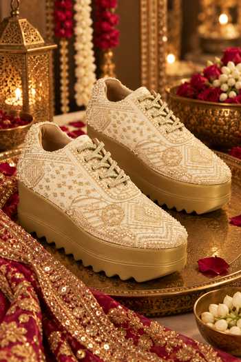 Anaar Mauj Masti Chiffon Sneakers