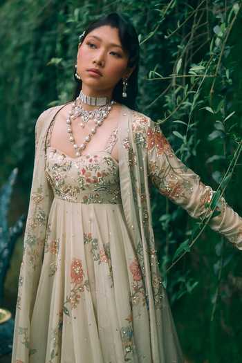 Buy Paulmi And Harsh Peach Organza Sweetheart Neck Rue Floral Print Anarkali Buy_Paulmi And Harsh_Peach Organza Sweetheart Neck Rue Floral Print Anarkali