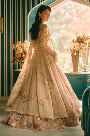Paulmi And Harsh Beige Organza, Shantoon, Net Sweetheart Petal Printed And Embroidered Lehenga Set at Aza Fashions Paulmi And Harsh_Beige Organza, Shantoon, Net Sweetheart Petal Printed And Embroidered Lehenga Set _at_Aza_Fashions