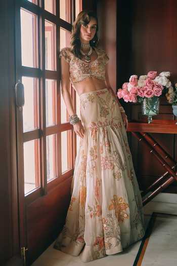 Shop Paulmi And Harsh Beige Organza Sweetheart Neck Maelis Printed Fishcut Lehenga Set Online at Aza Fashions Shop_Paulmi And Harsh_Beige Organza Sweetheart Neck Maelis Printed Fishcut Lehenga Set _Online_at_Aza_Fashions