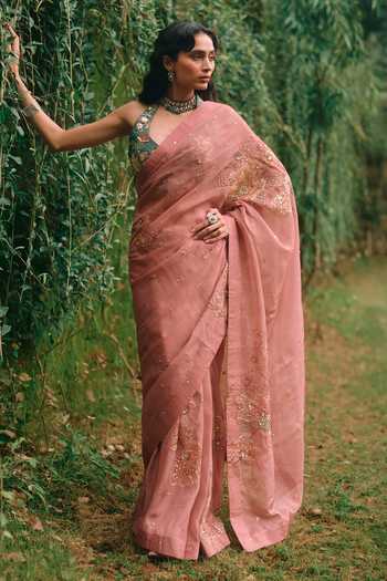 Paulmi And Harsh Rosy Printed Saree With Blouse