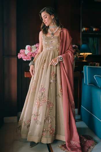 Buy Paulmi And Harsh Beige Organza Scoop Neck Zelda Printed Anarkali Online at Aza Fashions Buy_Paulmi And Harsh_Beige Organza Scoop Neck Zelda Printed Anarkali _Online_at_Aza_Fashions