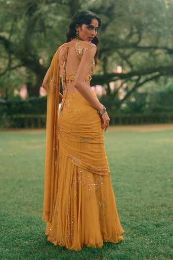 Paulmi And Harsh Etta Pleated Pre-Draped Saree With Blouse 