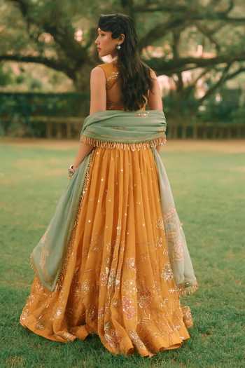 Paulmi And Harsh Elinor Printed Lehenga Set 