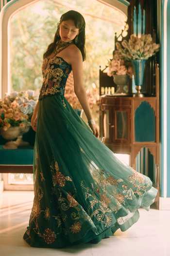 Shop Paulmi And Harsh Green Organza, Net Embroidery, Beads, Twilight Printed Lehenga And Corset Set Online at Aza Fashions Shop_Paulmi And Harsh_Green Organza, Net Embroidery, Beads, Twilight Printed Lehenga And Corset Set _Online_at_Aza_Fashions
