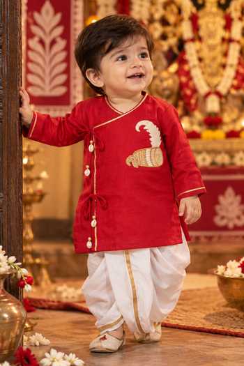 Rage Attire-Sweta Saria Dhak Dhwani Embroidered Kurta Set 