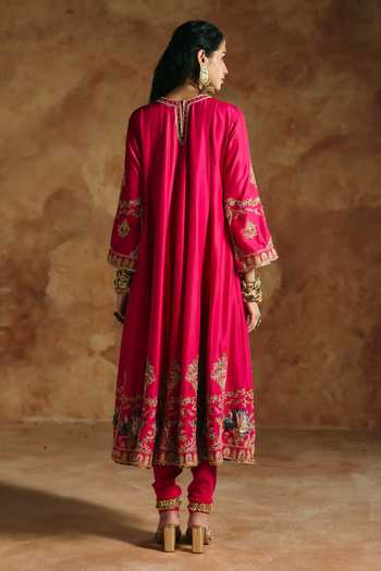 Aman Takyar Embroidered Anarkali Set