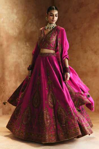 Aman Takyar Embroidered Lehenga Set