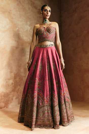 Aman Takyar Pink Silk, Organza, Dupion Zari, Stones Sweetheart Neck Embroidered Lehenga Set at Aza Fashions Aman Takyar_Pink Silk, Organza, Dupion Zari, Stones Sweetheart Neck Embroidered Lehenga Set _at_Aza_Fashions