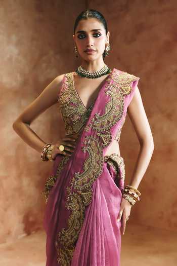 Aman Takyar Magenta Silk, Organza, Dupion V-neck Embroidered Saree With Blouse at Aza Fashions Aman Takyar_Magenta Silk, Organza, Dupion V-neck Embroidered Saree With Blouse _at_Aza_Fashions