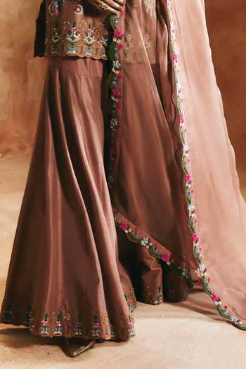 Aman Takyar Brown Silk, Organza, Dupion High Neck, Yes Embroidered Kurta Set Online at Aza Fashions Aman Takyar_Brown Silk, Organza, Dupion High Neck, Yes Embroidered Kurta Set _Online_at_Aza_Fashions