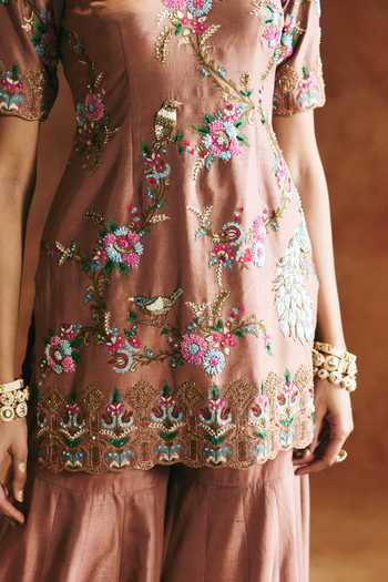 Shop Aman Takyar Brown Silk, Organza, Dupion High Neck, Yes Embroidered Kurta Set Shop_Aman Takyar_Brown Silk, Organza, Dupion High Neck, Yes Embroidered Kurta Set