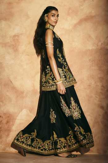 Shop Aman Takyar Black Silk, Organza, Dupion Sweetheart Neck Embroidered Jacket Sharara Set Shop_Aman Takyar_Black Silk, Organza, Dupion Sweetheart Neck Embroidered Jacket Sharara Set
