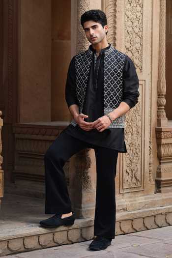 Darzi House Jalore Kurta & Nehru Jacket Set 