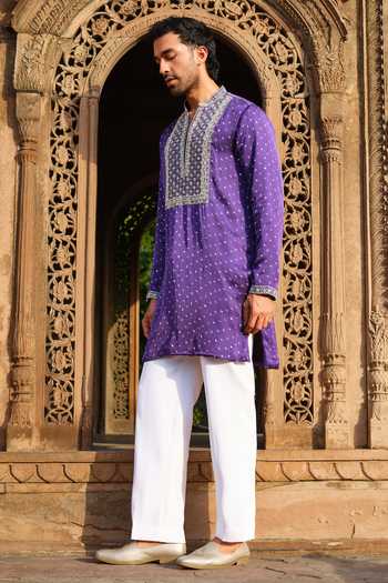 Shop Darzi House Purple Satin, Modal Jamuni Darbar Bandhani Kurta Set Online at Aza Fashions Shop_Darzi House_Purple Satin, Modal Jamuni Darbar Bandhani Kurta Set _Online_at_Aza_Fashions