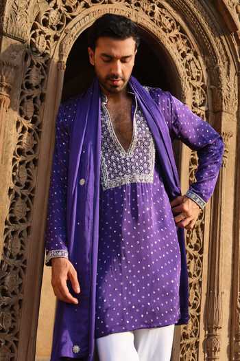 Buy Darzi House Purple Satin, Modal Jamuni Darbar Bandhani Kurta Set Buy_Darzi House_Purple Satin, Modal Jamuni Darbar Bandhani Kurta Set