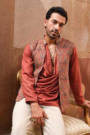 Buy Darzi House Orange Pashmina Kesar Garh Jacket And Cowl Kurta Set Online at Aza Fashions Buy_Darzi House_Orange Pashmina Kesar Garh Jacket And Cowl Kurta Set _Online_at_Aza_Fashions