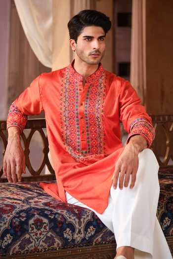 Darzi House_Orange Chanderi Silk Mahal Embroidered Kurta Set _at_Aza_Fashions