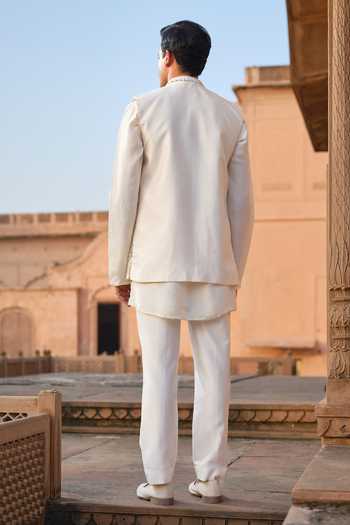 Darzi House Gajner Embroidered Jacket & Kurta Set 