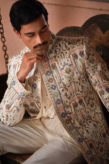 Darzi House_Cream Chanderi Silk Kishangarh Embroidered Jacket And Kurta Set _at_Aza_Fashions