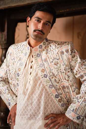 Buy_Darzi House_Cream Chanderi Silk Kishangarh Embroidered Jacket And Kurta Set 
