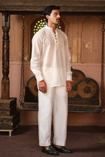Buy Darzi House Ivory Chanderi, Jacquard Sanganer Mukaish Work Short Kurta Set Online at Aza Fashions Buy_Darzi House_Ivory Chanderi, Jacquard Sanganer Mukaish Work Short Kurta Set _Online_at_Aza_Fashions