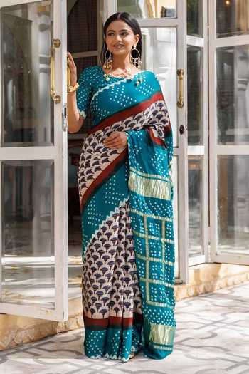 Geroo Jaipur Bandhani & Zari Gharchola Pallu Saree With Blouse 