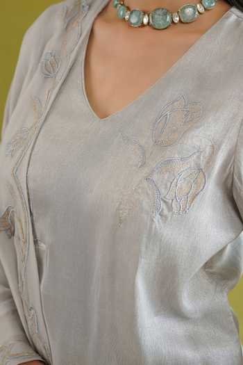 Buy Masoomm Grey Silk V-neck, Yes Embroidered Kurta Set Online at Aza Fashions Buy_Masoomm_Grey Silk V-neck, Yes Embroidered Kurta Set _Online_at_Aza_Fashions