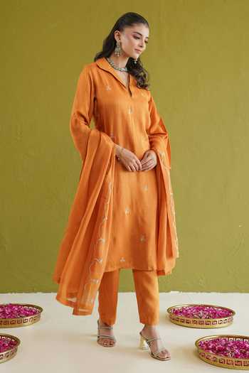 Masoomm Orange Silk V-neck, Yes Embroidered Kurta Set at Aza Fashions Masoomm_Orange Silk V-neck, Yes Embroidered Kurta Set _at_Aza_Fashions