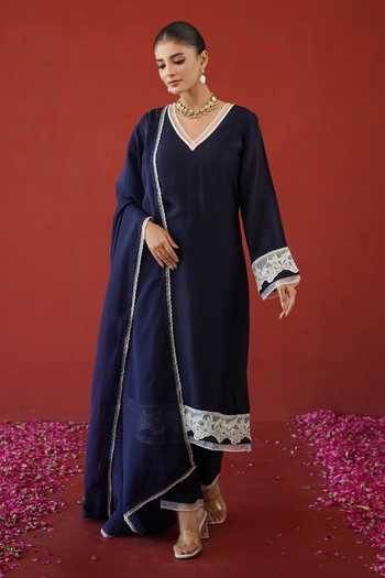Masoomm Floral Lace Work Kurta Set