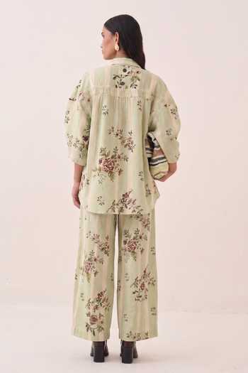 Ofrida_Green Cotton Collared Neck Bagiya Floral Print Pintuck Top _Online_at_Aza_Fashions