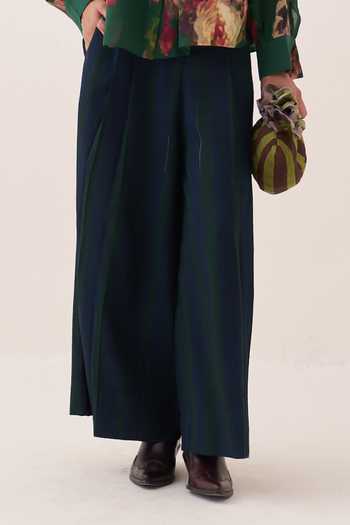 Ofrida Green Cotton Round Neck Rose Mystic Top And Pant Set at Aza Fashions Ofrida_Green Cotton Round Neck Rose Mystic Top And Pant Set _at_Aza_Fashions