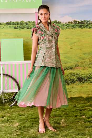 Buy_Parul And Preyanka_Green Lace, Net V-neck Valentino Jacket And Skirt Set _Online_at_Aza_Fashions
