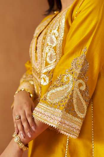 Sheetal Batra Yellow Round Neck Zimal Mustard Choga With Salwar at Aza Fashions Sheetal Batra_Yellow Round Neck Zimal Mustard Choga With Salwar _at_Aza_Fashions