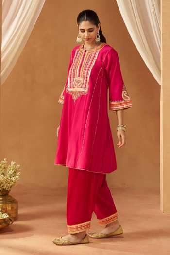 Sheetal Batra Daneen Hot Pink Choga With Salwar