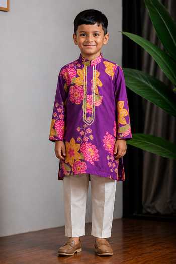 Lil Angels Printed Kurta & Pant Set 