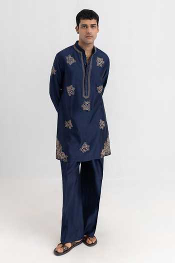 Wabi Sabi By Anshum-Ritesh Midnight Rose Hand Embroidered Kurta Set 