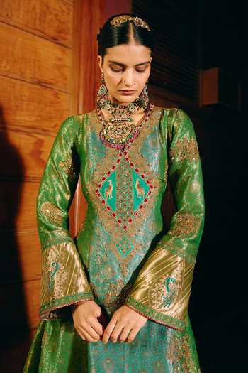 Buy_Aditi Gupta_Green Silk Mayuri Embroidered Anarkali With Dupatta 