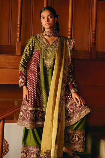 Aditi Gupta Shakun Embroidered Anarkali Set 