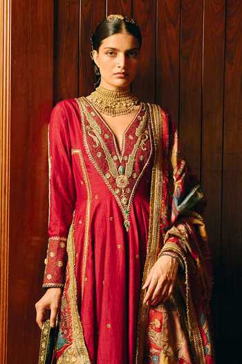 Aditi Gupta_Red Silk, Muslin V-neck Dhenu Embroidered Anarkali Set _Online_at_Aza_Fashions
