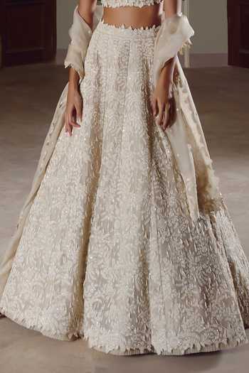 Anushree Reddy_Ivory Organza Sweetheart Neck Athena Embroidered Bridal Lehenga Set _Online_at_Aza_Fashions