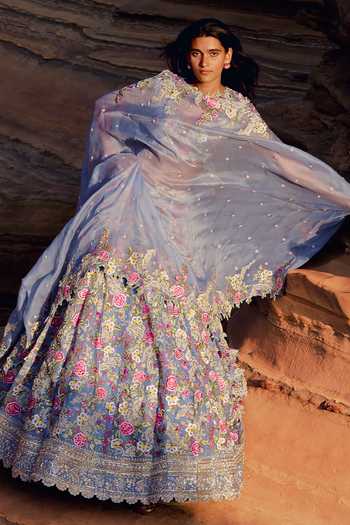 Anushree Reddy_Blue Organza Sweetheart Neck Umang Embroidered Lehenga Set _Online_at_Aza_Fashions