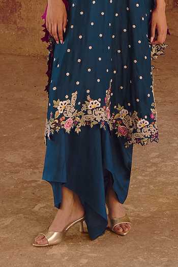Anushree Reddy_Blue Silk, Dupion, Crepe Split V-neck Umang Embroidered Kaftan Set _Online_at_Aza_Fashions