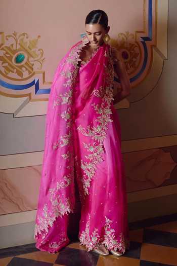 Anushree Reddy Advika Saree With Unstitched Blouse Fabric