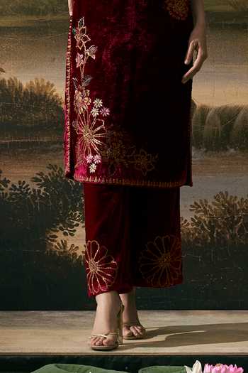 Chandrima_Red Satin, Velvet Round Neck, Yes Metallic Floral Embellished Kurta And Pant _at_Aza_Fashions