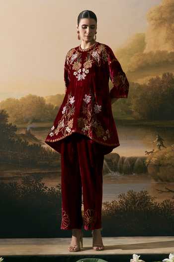 Chandrima_Red Velvet Round Neck, Yes Metallic Floral Embellished Short Kurta With Pant _Online_at_Aza_Fashions