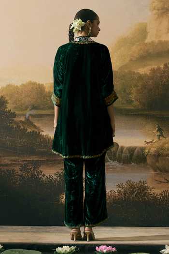 Chandrima Metallic Floral Embellished Kimono Tunic With Pant