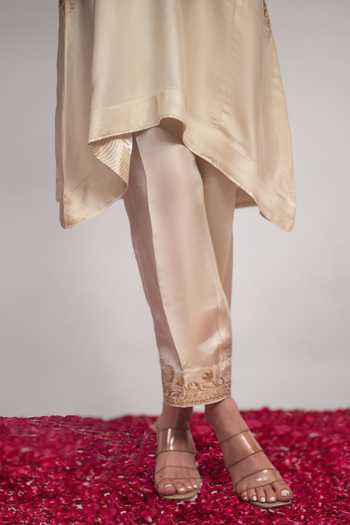Shop Daljit Sudan Gold Satin, Tissue V-neck, Yes Embroidered Pheran Kurta And Pant Set Online at Aza Fashions Shop_Daljit Sudan_Gold Satin, Tissue V-neck, Yes Embroidered Pheran Kurta And Pant Set _Online_at_Aza_Fashions